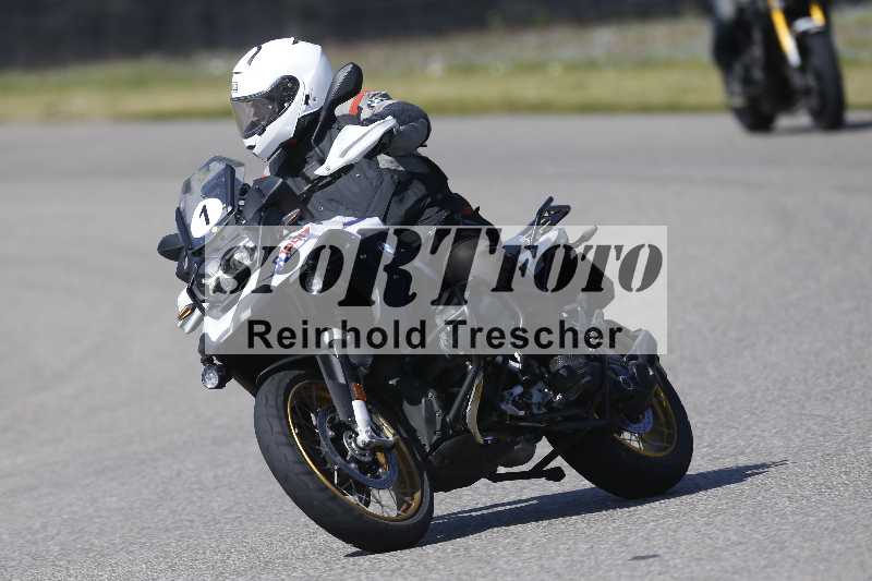 /01 02.04.2026 MAZ ADR/Gruppe gelb Gruppe gruen/1